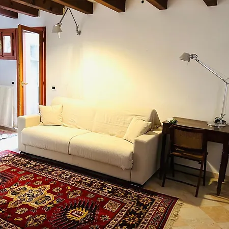 Βίλα My Elegant Single House In